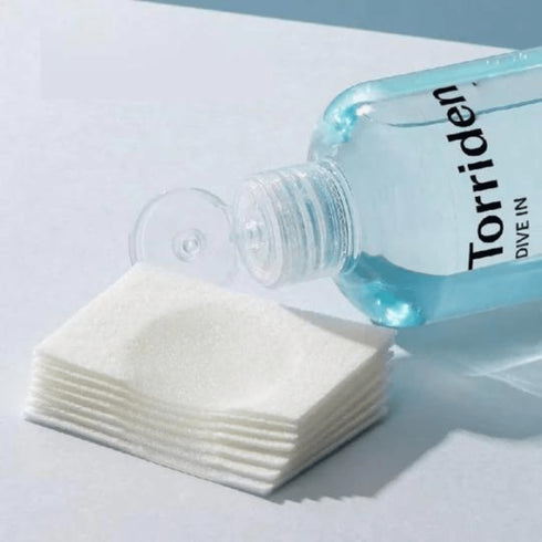 DIVE - IN Low Molecular Hyaluronic Acid Cleansing Water, 400ml - WowSkin Romania